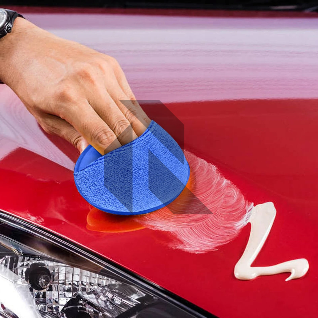 Soft Microfiber Wax Applicator Pad with Finger Pocket – Premium Car Polish & Wax Applicator
