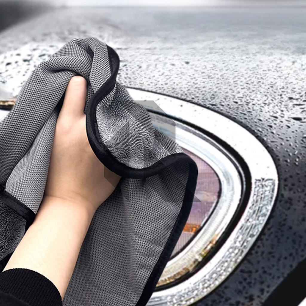 Single Twisted Loop Microfiber Drying Towel 600GSM